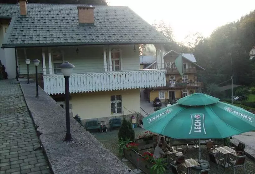 Aamiaismajoitus (B&B) Willa Millennium