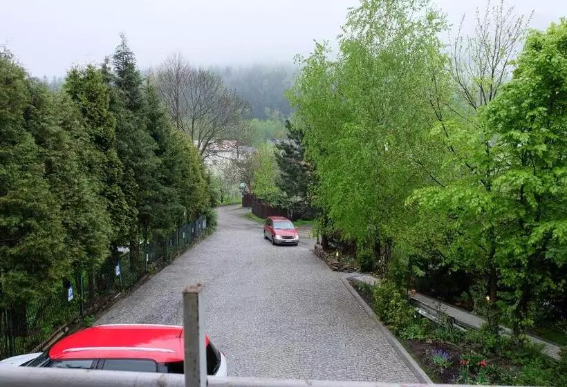 تختخواب و صبحانه Willa Pod Aniołem