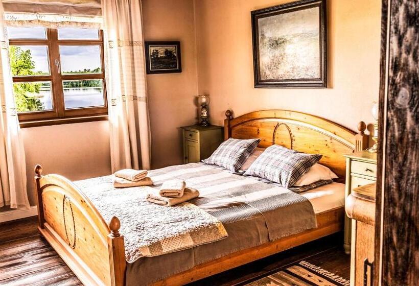 ベッドアンドブレックファースト Willa Szara Sowa