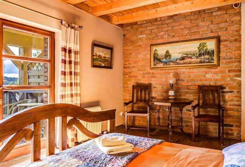 ベッドアンドブレックファースト Willa Szara Sowa