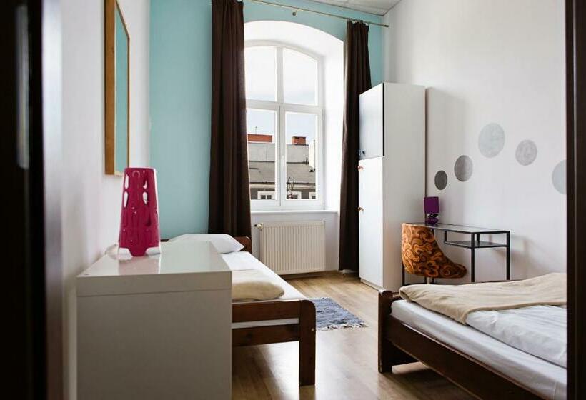 Hostel Królewska