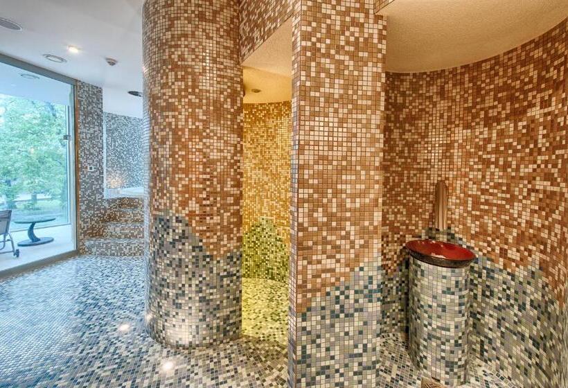 בית מלון כפרי Lazur Spa & Conference