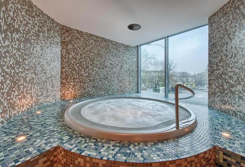 בית מלון כפרי Lazur Spa & Conference