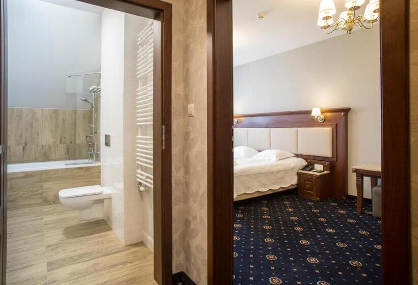 酒店 Nad Rabą   Bochnia