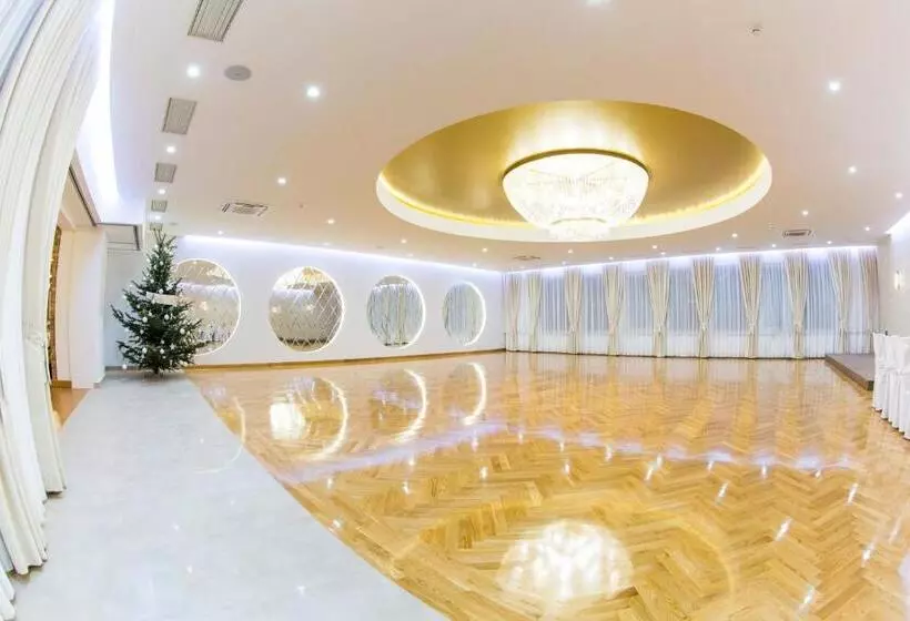 Hotelli Nad Rabą   Bochnia