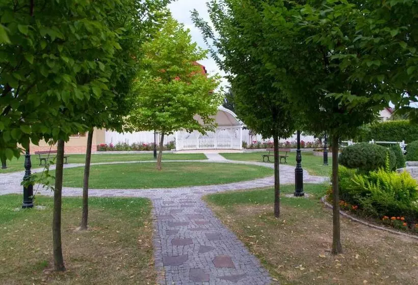 Hotelli Nad Rabą   Bochnia