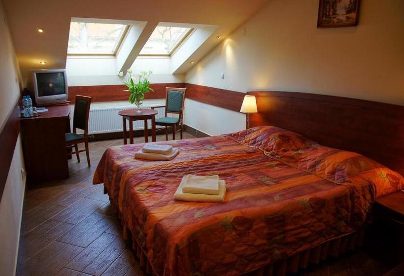 בית מלון כפרי Rezydencja Spalska