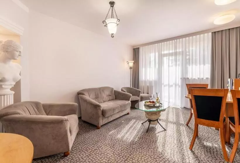 هتل Solina Resort & Spa