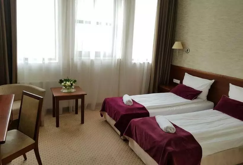 ホテル Starzyński