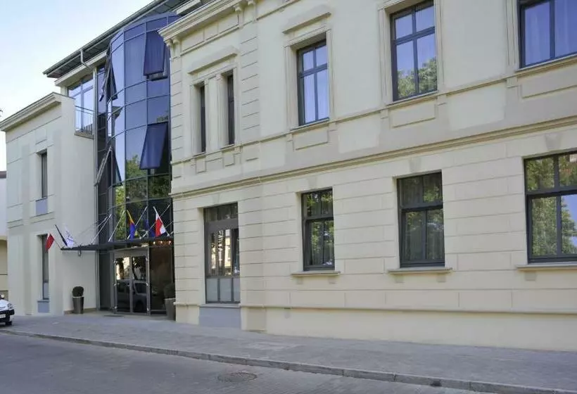 ホテル Starzyński