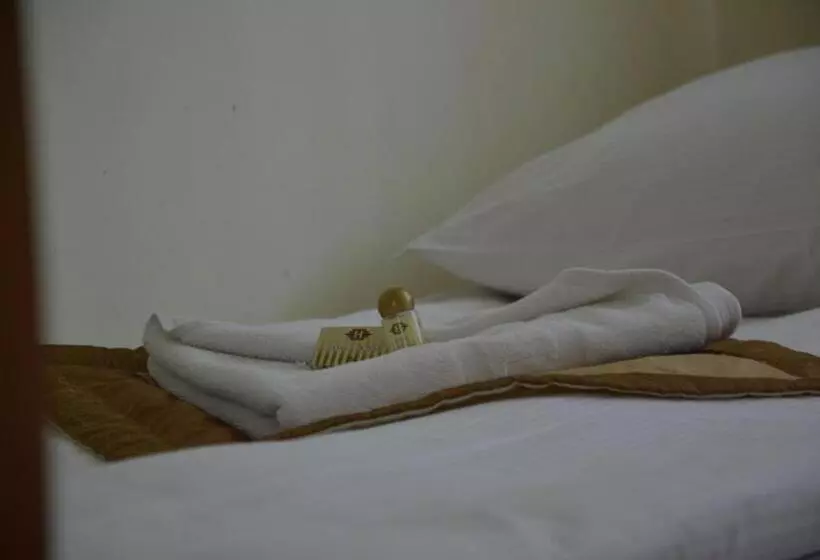 モーテル Zajazd Kwadrat