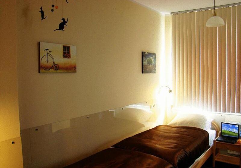 بنسيون Pentagos Centrum