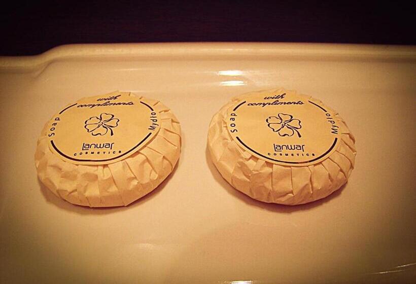 بنسيون Pentagos Centrum