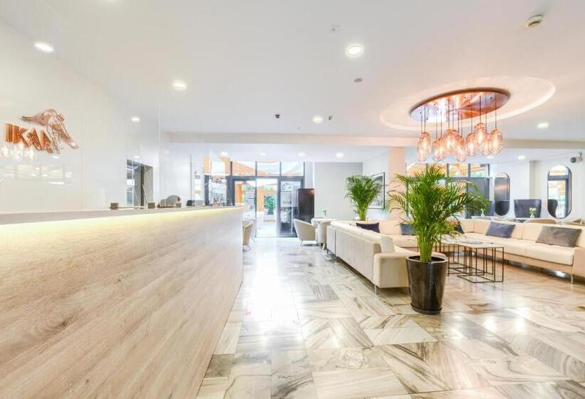 リゾートホテル Centrum Zdrowia I Wypoczynku Ikar