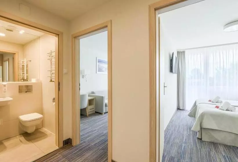 استراحتگاه Centrum Zdrowia I Wypoczynku Ikar