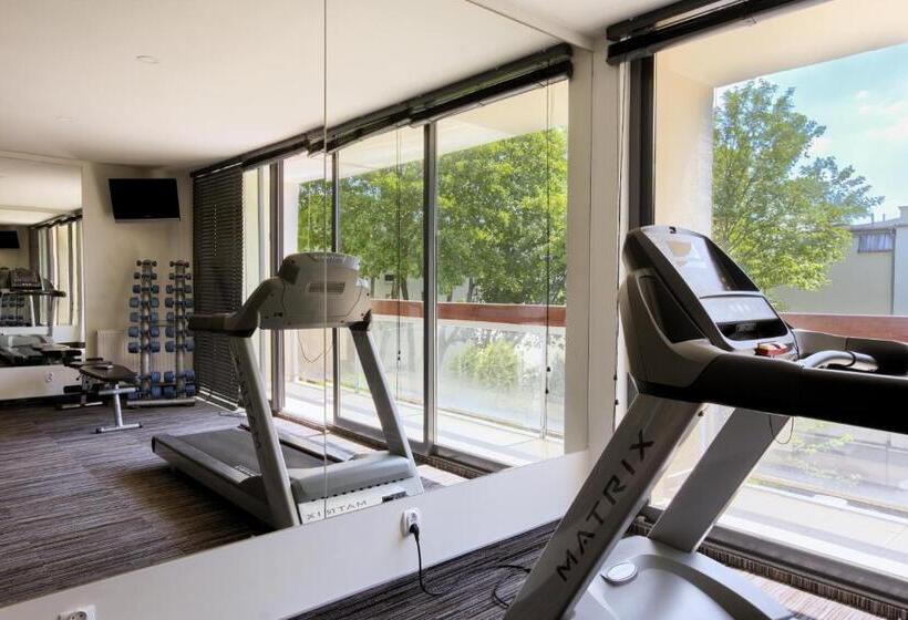 リゾートホテル Centrum Zdrowia I Wypoczynku Ikar