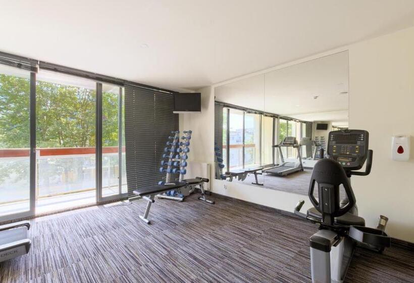 リゾートホテル Centrum Zdrowia I Wypoczynku Ikar