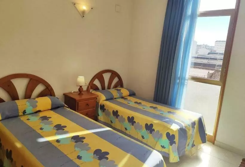 Apartamentos Mediterraneo 3000