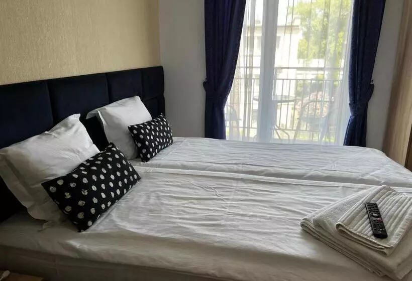 Aamiaismajoitus (B&B) Villa Mors