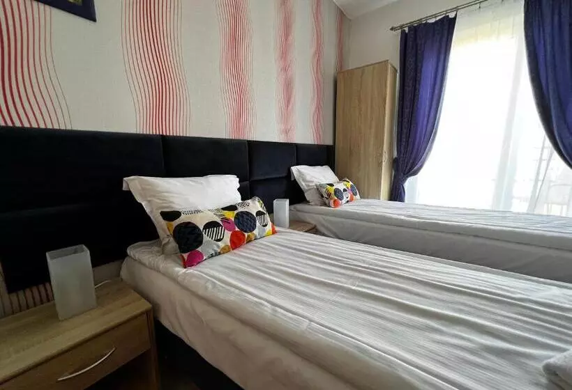 Aamiaismajoitus (B&B) Villa Mors