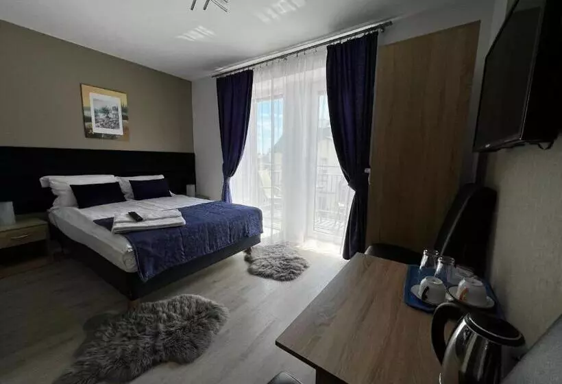 Aamiaismajoitus (B&B) Villa Mors