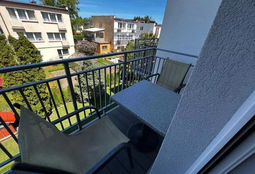 Aamiaismajoitus (B&B) Villa Mors