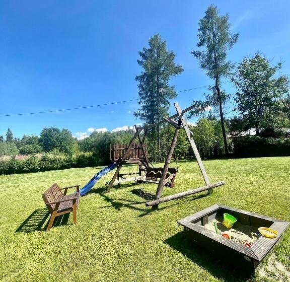 تختخواب و صبحانه Willa Maria