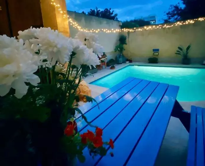 Encanto Vegetarian Bed & Breakfast