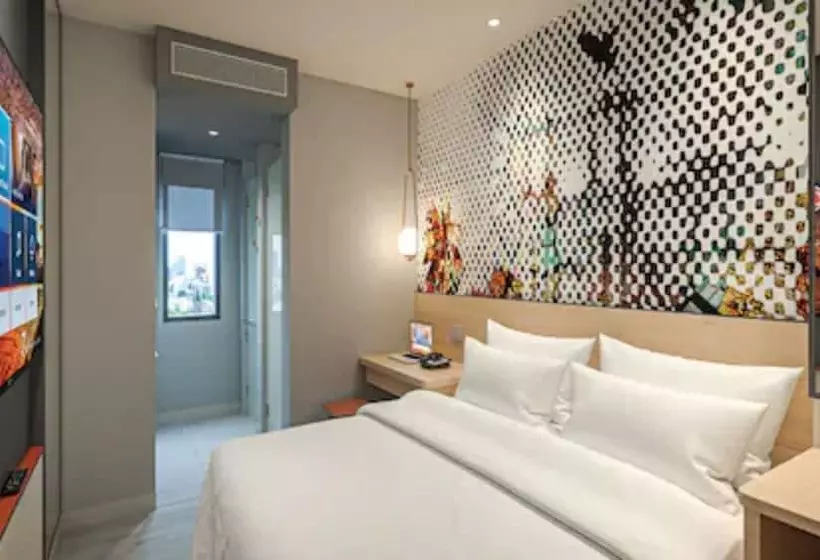 Go Hotels Plus Naga