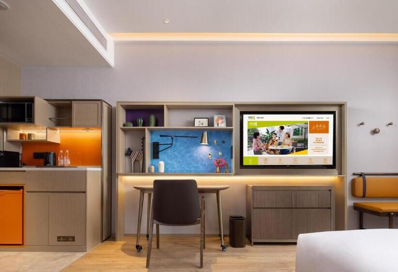 Hotel Home2 Suites By Hilton Wuhan Xudong