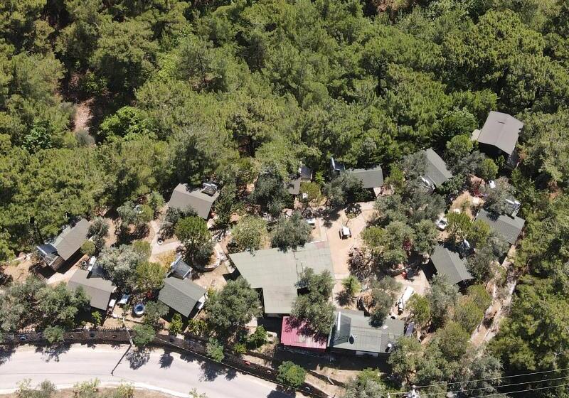 ホテル Jippe Ida Dag Evleri