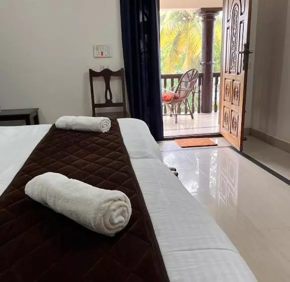 هتل Mohans Ayurvedic Beach Resort