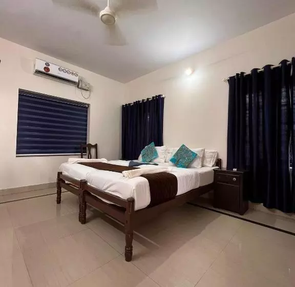 هتل Mohans Ayurvedic Beach Resort