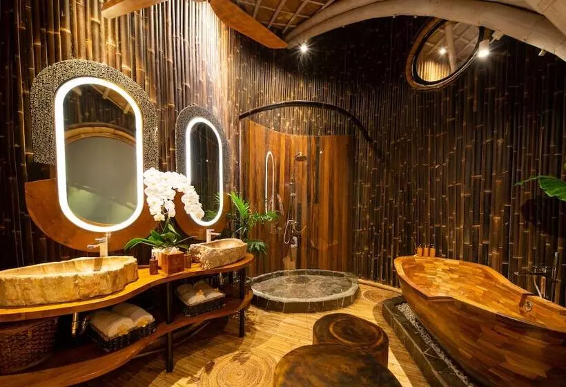 Hotelli Ulaman Eco Luxury Retreat