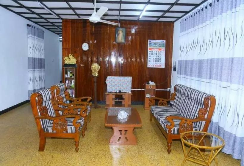 ベッドアンドブレックファースト Berty S Cottage