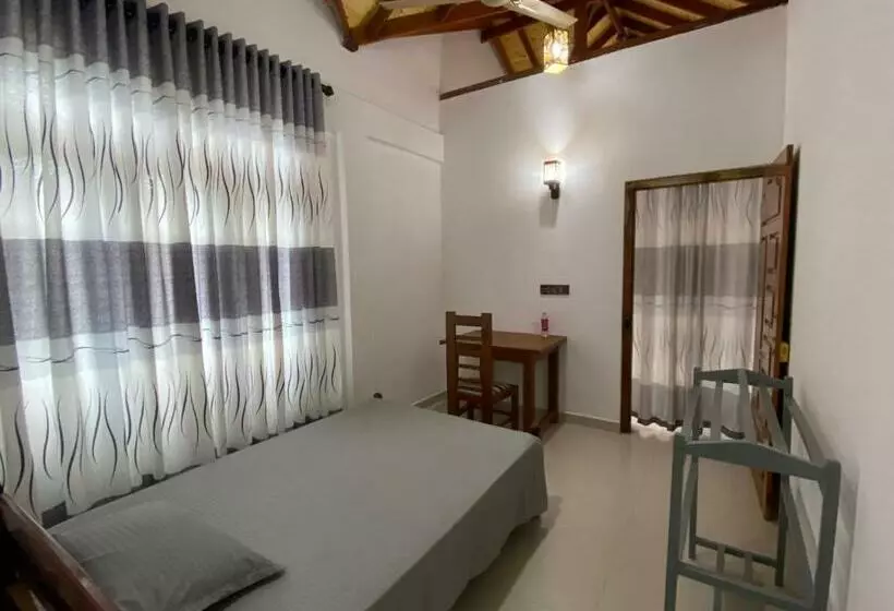 ベッドアンドブレックファースト Berty S Cottage