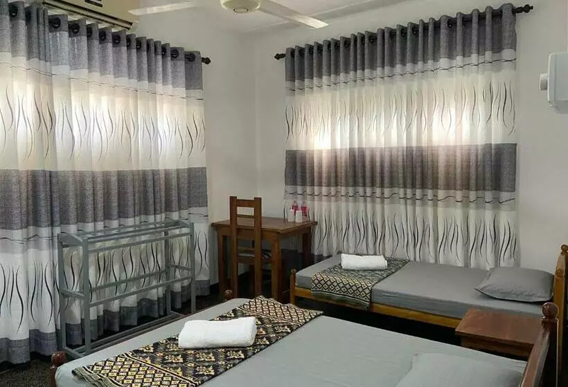 ベッドアンドブレックファースト Berty S Cottage