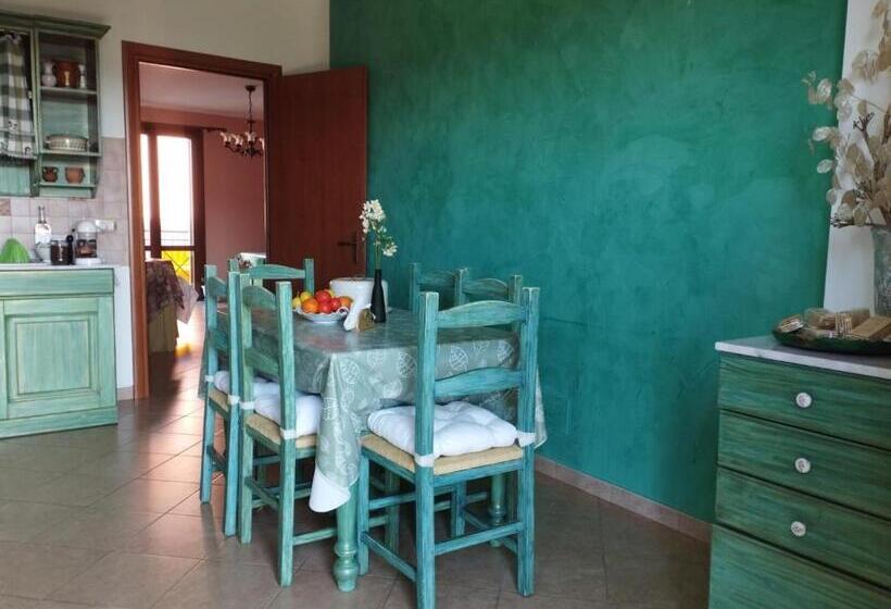 مبيت وإفطار Ferula Loft