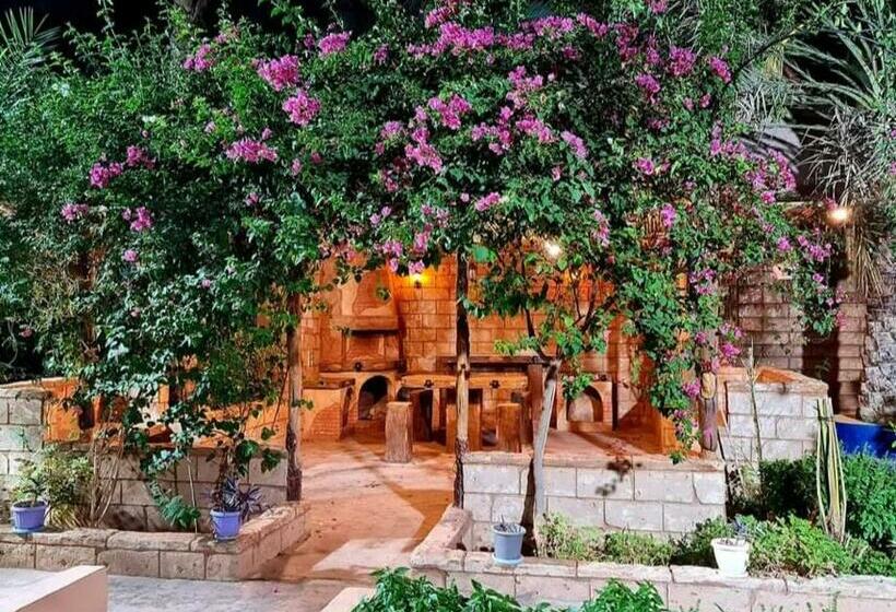 تختخواب و صبحانه Résidence Al Riyadh Land