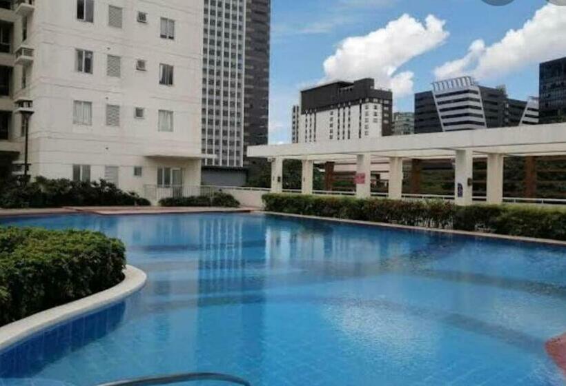 Fully Furnished Condo In Avida Tower It Park Cebu City