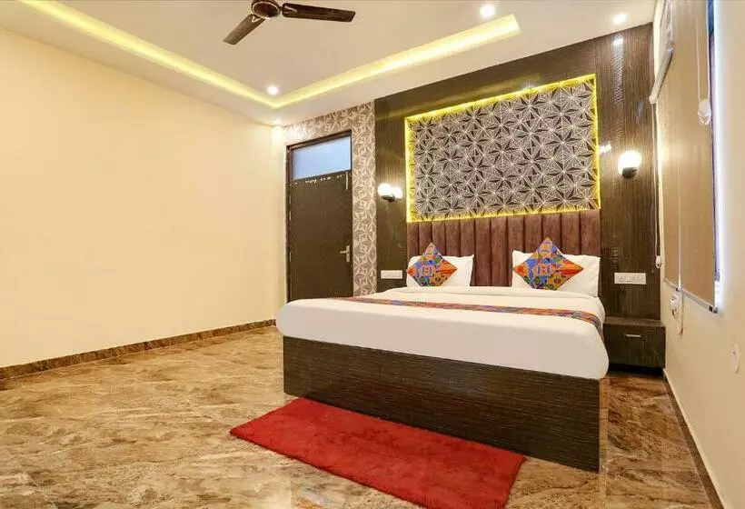 Fabhotel Occazia Palace