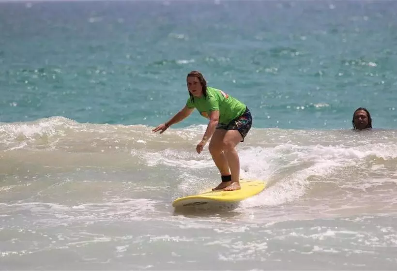 ホテル Ohana Surf Guest House