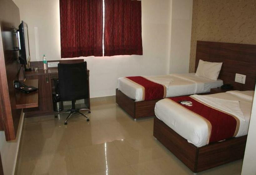 Hotel Passport Inn By Wb Inn