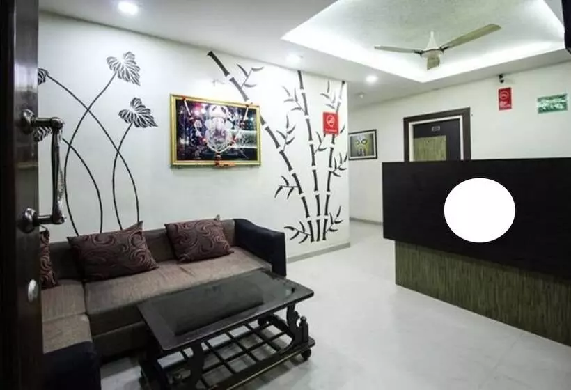 ホテル Royal Apple