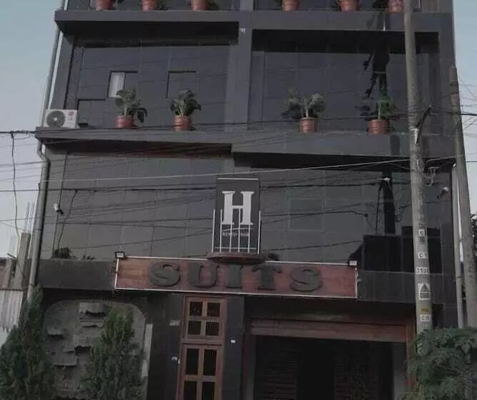 ホテル Suites Pucallpa