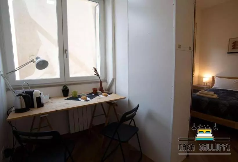 پانسیون Casa Galluppi, Stanza Privata In Centro A Cosenza Con Bagno E Ampia Doccia, Free High Speed Wi Fi, N