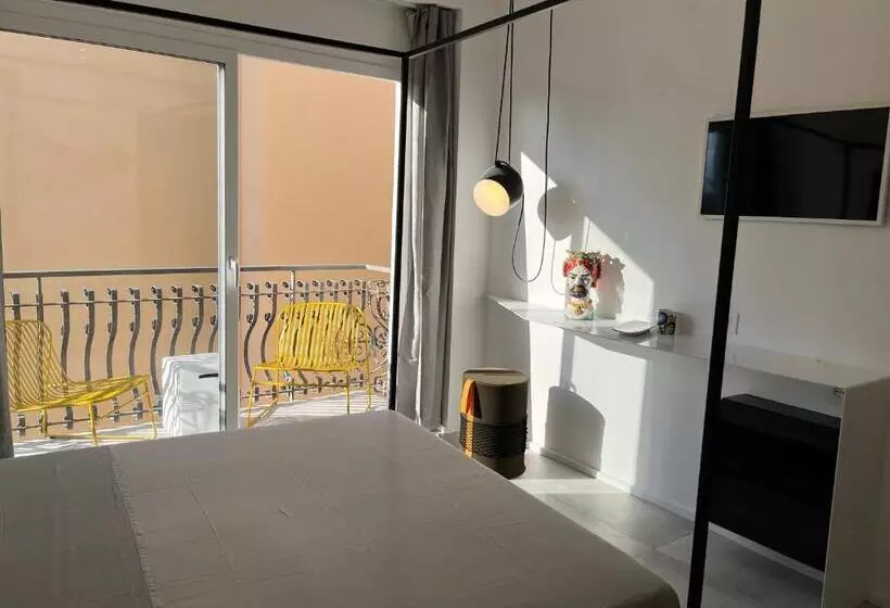 پانسیون Don Diego Luxury Rooms