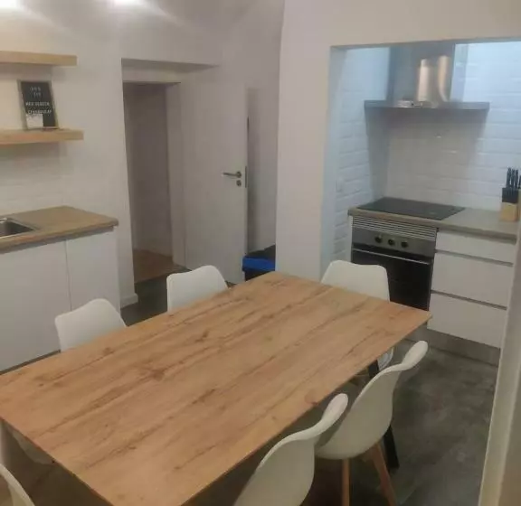 پانسیون Guesthouse évora