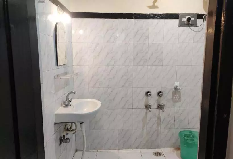 Majatalo Shree Guest House