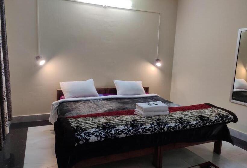 بنسيون Shree Guest House